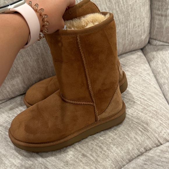 UGG Tan Boots Size 5 - Picture 3 of 5